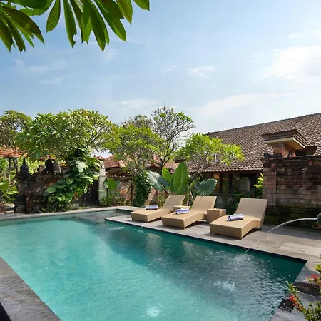 Mahe Garden Kuta Villas-2